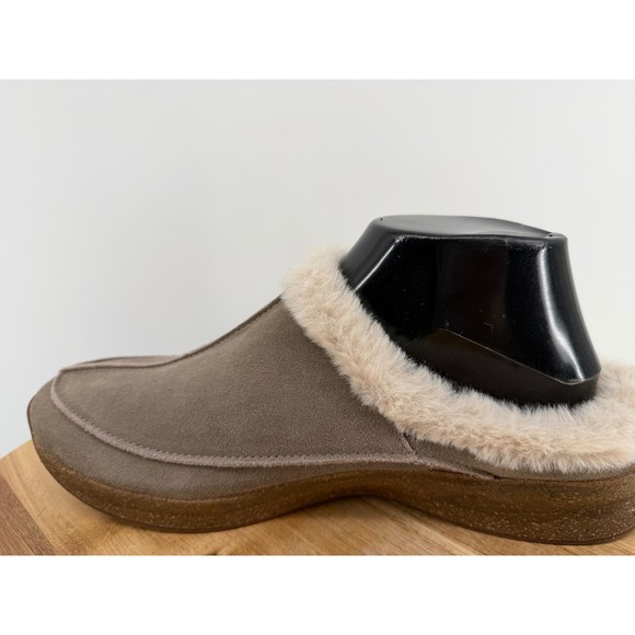 Taos Future FTR-1406 Womens 10 Suede Faux Fur Trim Clogs Mules Taupe Brown - Picture 8 of 11